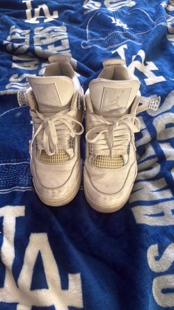 Air Jordan 4 Retro White Sneakers