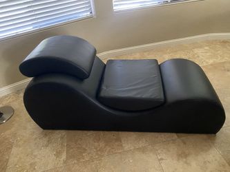 Yoga Lounge Chair