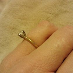 Diamond Ring 14K Gold &  .40 kwt --PLEASE READ THE AD