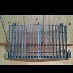 80-84 Lincoln Town Car Grill