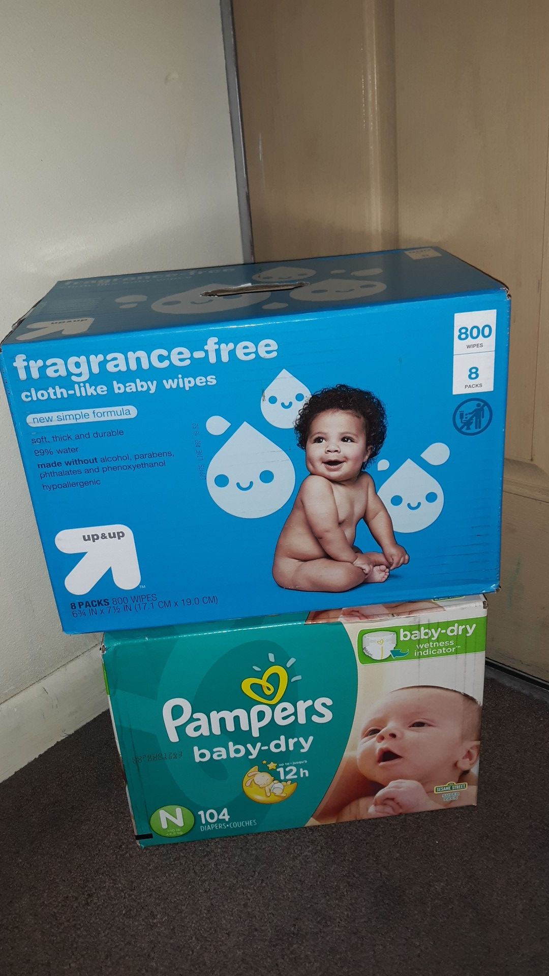 Diapers Pampers Baby Dry size New Born (104 count) and baby Wipes (800 count) other sizes available PAÑALES otros tamaños disponible