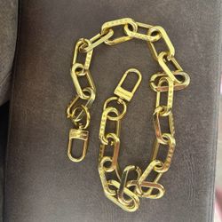 Louis Vuitton necklace