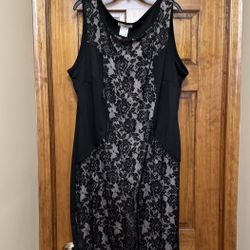 Front Lace Design Black Dress 