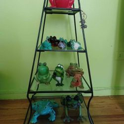 Pyramid Cast Iron Stand With Glass Shelves