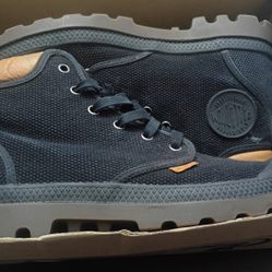 Palladium Hi Cuff Boots