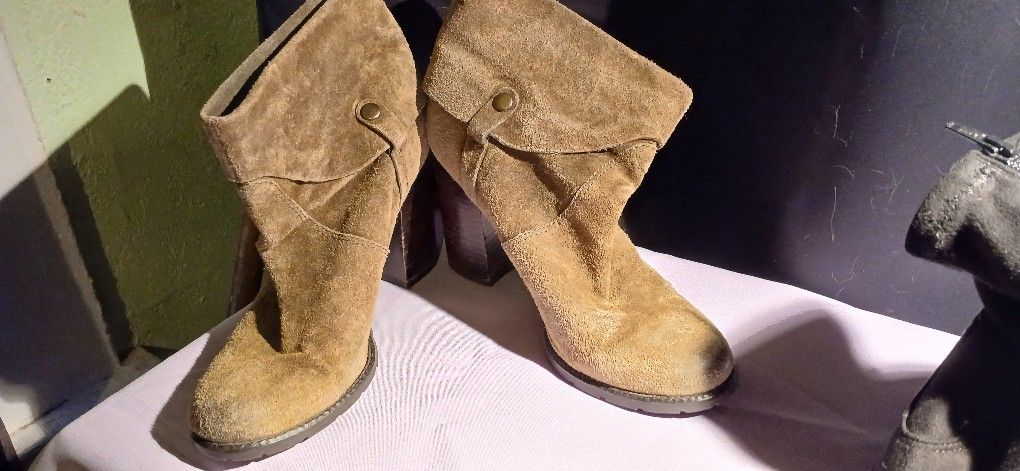 Heeled Boots