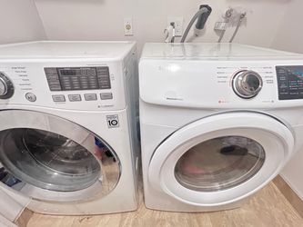 LG washer and Samsung dryer