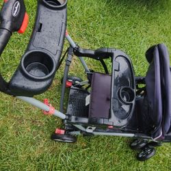 Baby stroller good shape folds up