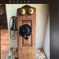 Antique Oak Wall Telephone