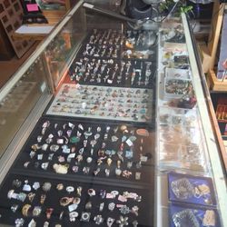Jewelry,crystals,coins,zippo Plants, 