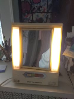 Makeup mirror
