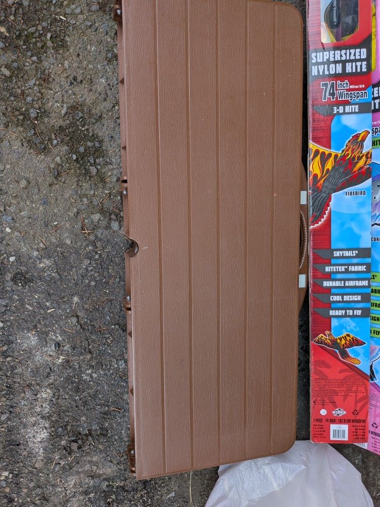 Free  Folded Camping Table