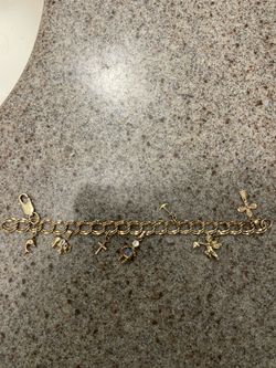 10k chino link charm bracelet