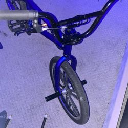Matt Blue Bmx Bike With Gyro Breaks