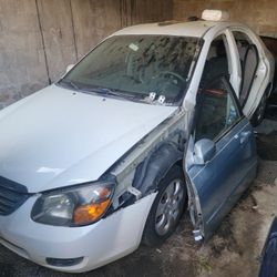 2009 Kia Spectra - For Parts