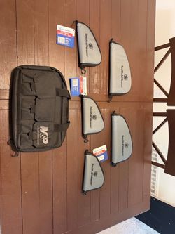 Smith & Wesson Defender Handgun Cases Bundle