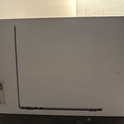 MacBook Air 13inch M3 