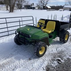 John Deere Gator 