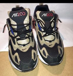 Nike Air 200 Sneakers size 11