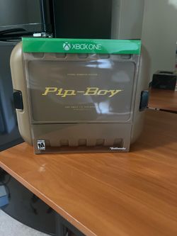 Fallout 4 Pip-Boy Collector's Edition (Microsoft Xbox One) SEALED