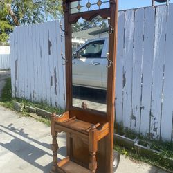 Antique hall tree, mirror/ hat rack/ key holder 