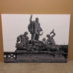 Canvas b&w print