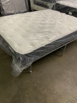 New queen mattress with platform frame $399