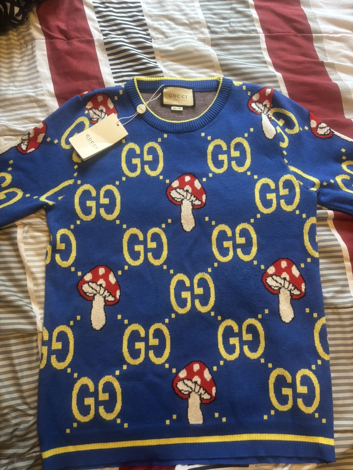 Gucci sweater