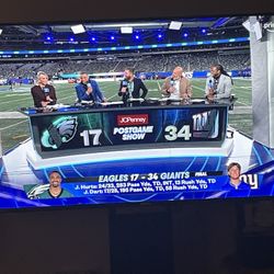 Samsung 65 Inch smart TV