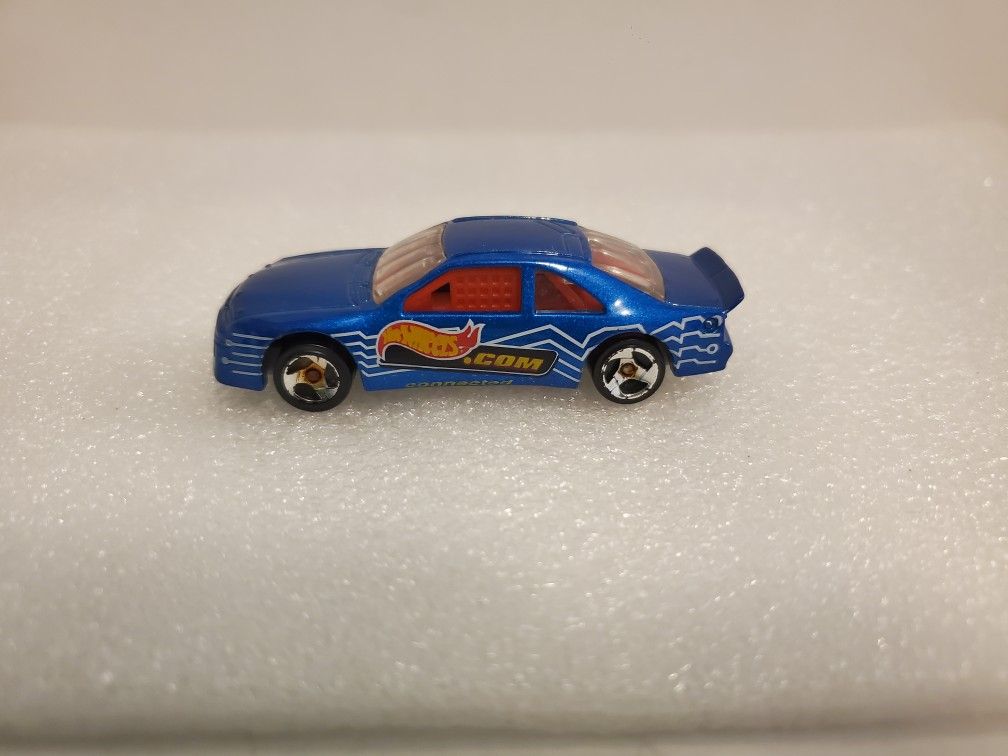 1996 Mattel Hot Wheels .Com Connected Car Blue Diecast Great Condition