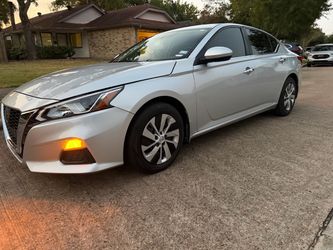 2020 Nissan Altima