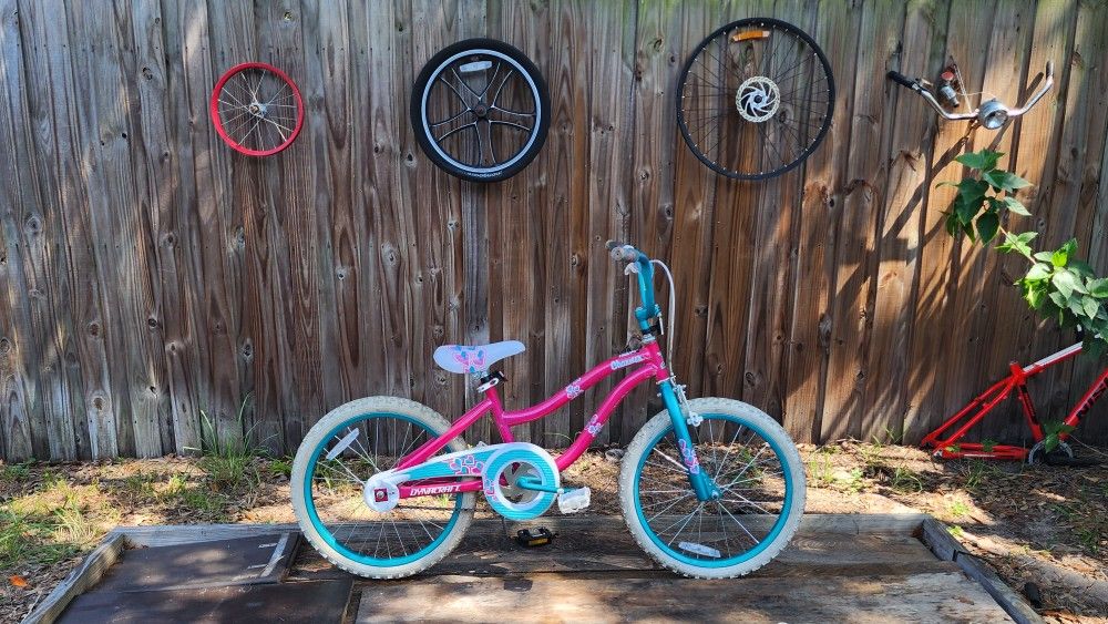 Dynacraft 20" Charmer Kids Bike