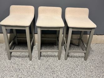 Distressed Gray/Beige Counter Stool x3