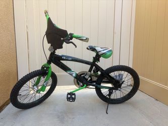 Bicycle 18" with Helmet