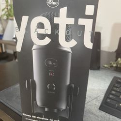 New In Box Blue Yeti Blackout Studio Microphone 