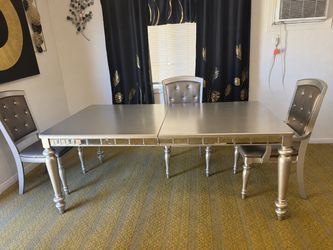 Silver Mirrored Dining Table with 3 Chairs