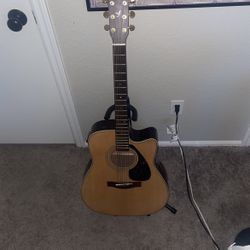 Yamaha FX335C Dreadnought Acoustic-Electric Guitar 