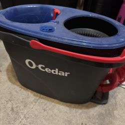 O-Cedar Mop Bucket (no mop)