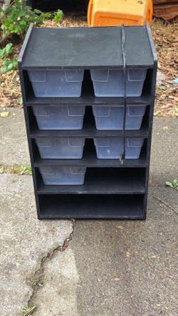 Hatching Rack Holds Ten 6 Qt tubs