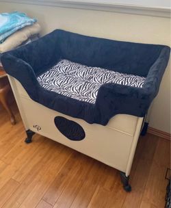 2 Tiered Level Bunk Pet Bed