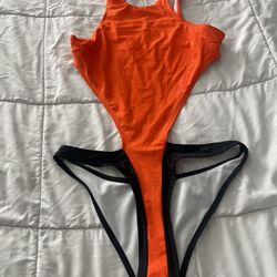 One Piece Orange And Black Bathing Suit, Traje de Baño Naranja Con Negro, Bikini, Bathing suit, Swimwear 