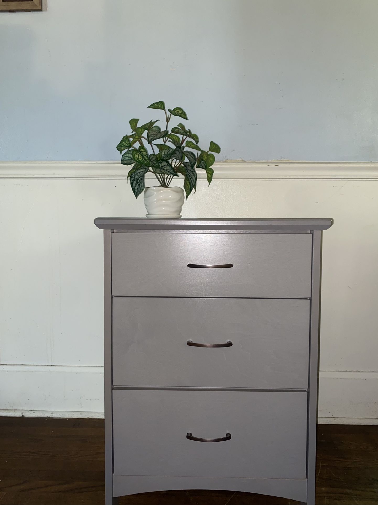 3 Drawer Nightstand