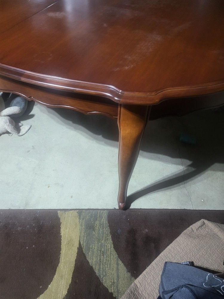Dinner Table 6 Chairs