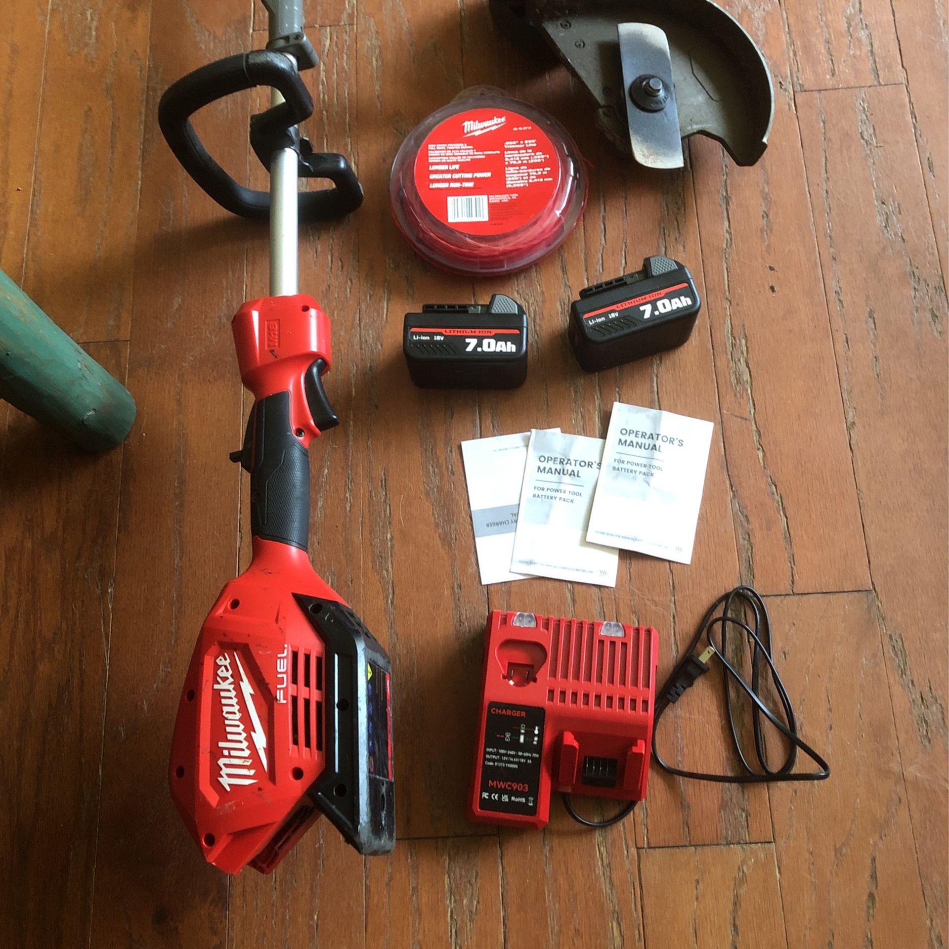 Milwaukee Fuel Weedwacker And Edger