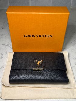 Louis Vuitton Capucines Compact Wallet