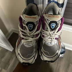Balenciaga Runners Size 9