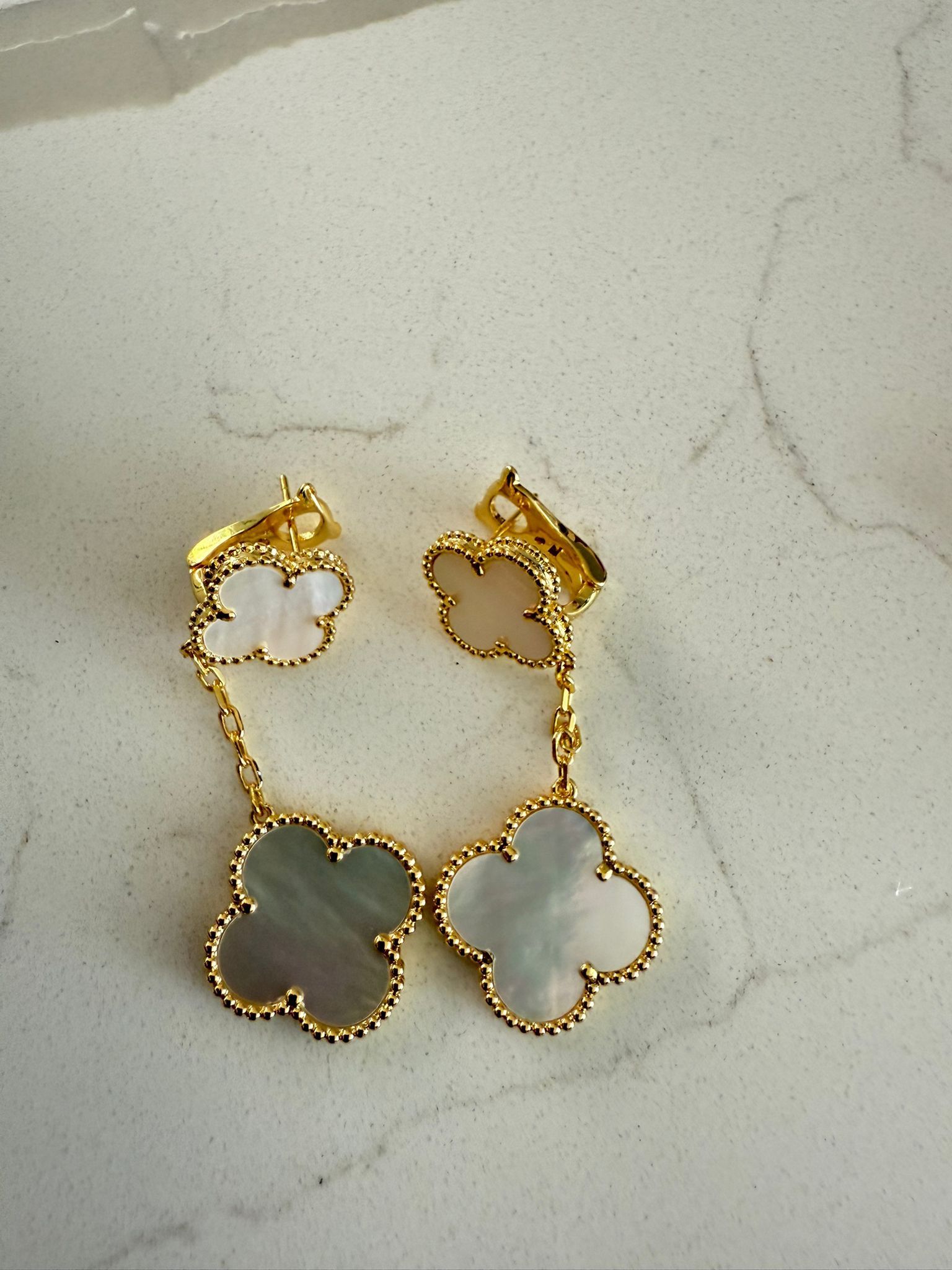 For Sale: Van Cleef Magic Alhambra Earrings – Motifs