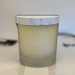 UNOPENED & SEALED Jo Malone London White Moss & Snowdrop Scented Candle