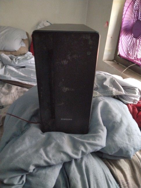 Samsung PS-WX50 Wired Slim Design Subwoofer Speaker