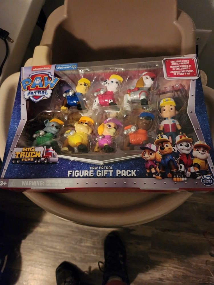 Paw Patrol figure set